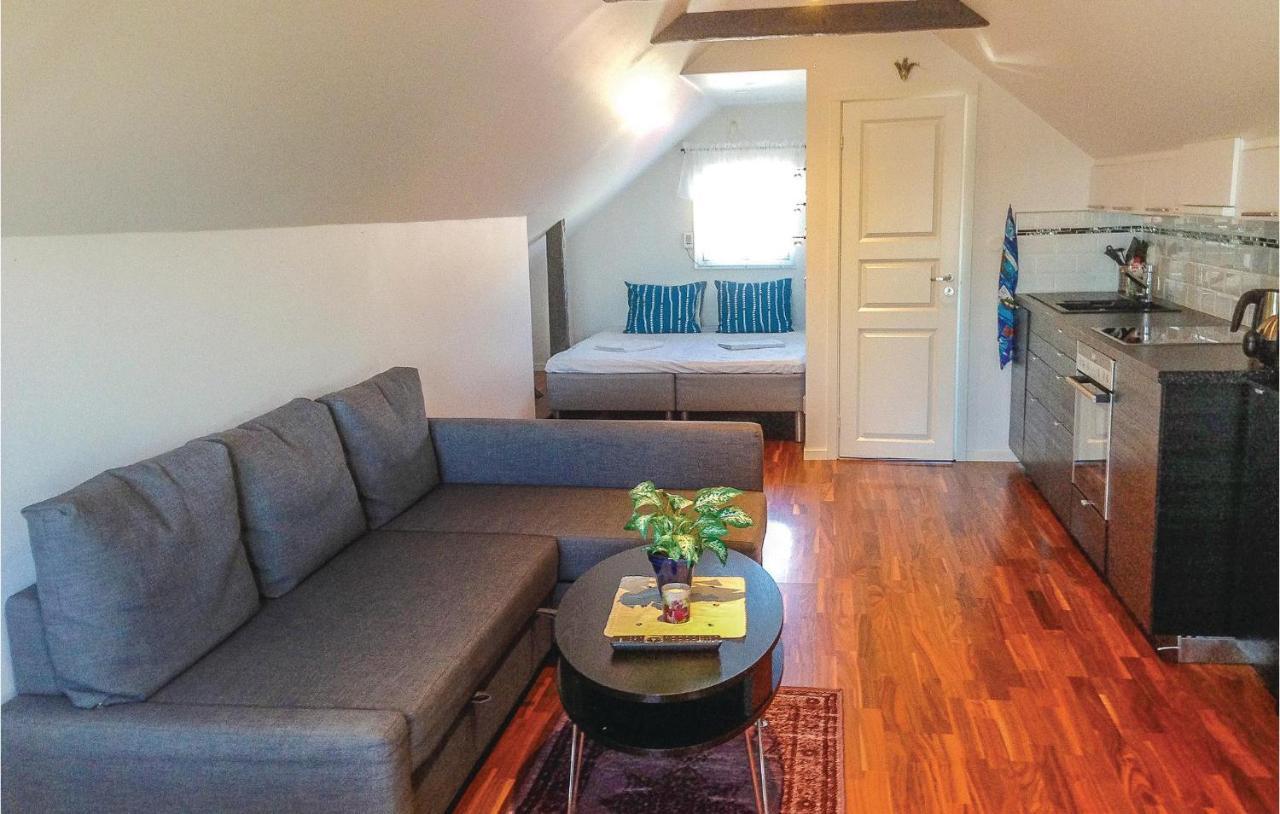 Cozy Apartment In Klintehamn With Wifi Ngoại thất bức ảnh
